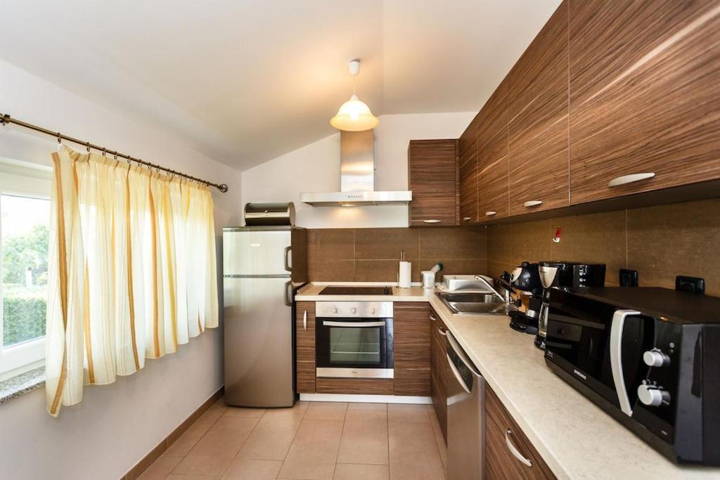 Premium Apartment Near Center And Beach With Parking Krk Town Exterior photo